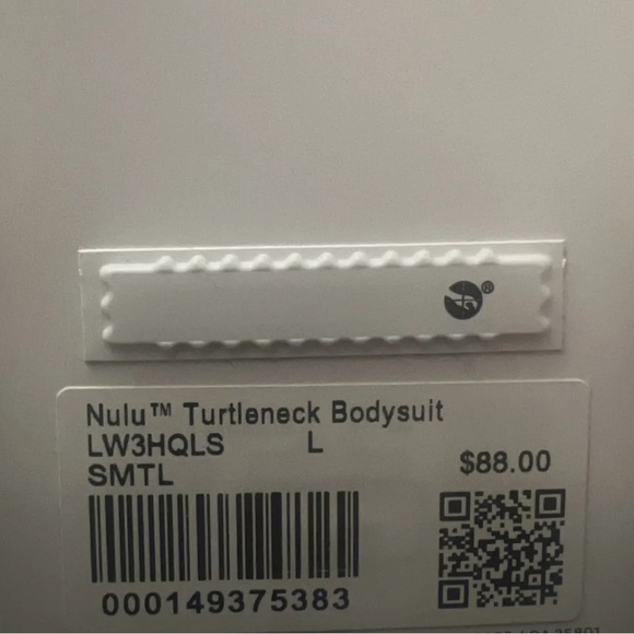 lululemon NWT Wundermost Ultra-Soft Nulu Turtleneck Bodysuit Storm Teal - Picture 13 of 13